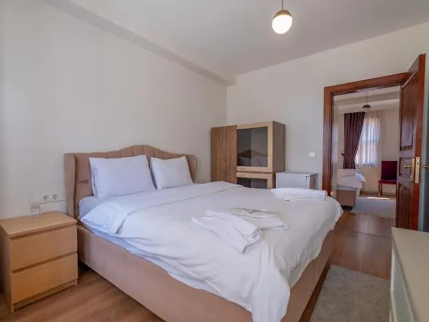 Sophia Hotels And Suites